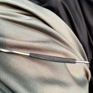 Kính râm thể thao OAKLEY hàng Fake. Có hộp đựng kính