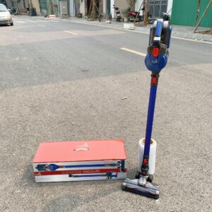 Máy hút bụi không dây Queenmake VCMD - 9000B ( Hàn Quốc )